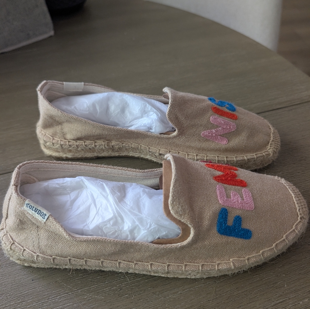 New Anthropologie Soludos Feminist embroidered Slip Ons Size 7 - Picture 5 of 7